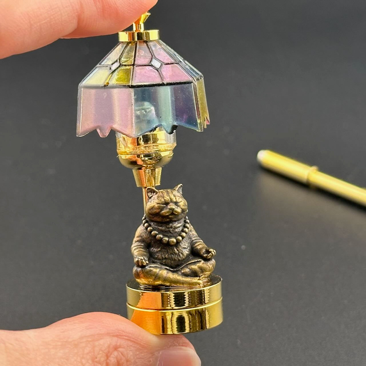 Cat Meditation Miniature Touchless operation with Wand  1:12 table lamp LED for Dollhouse table light solid brass
