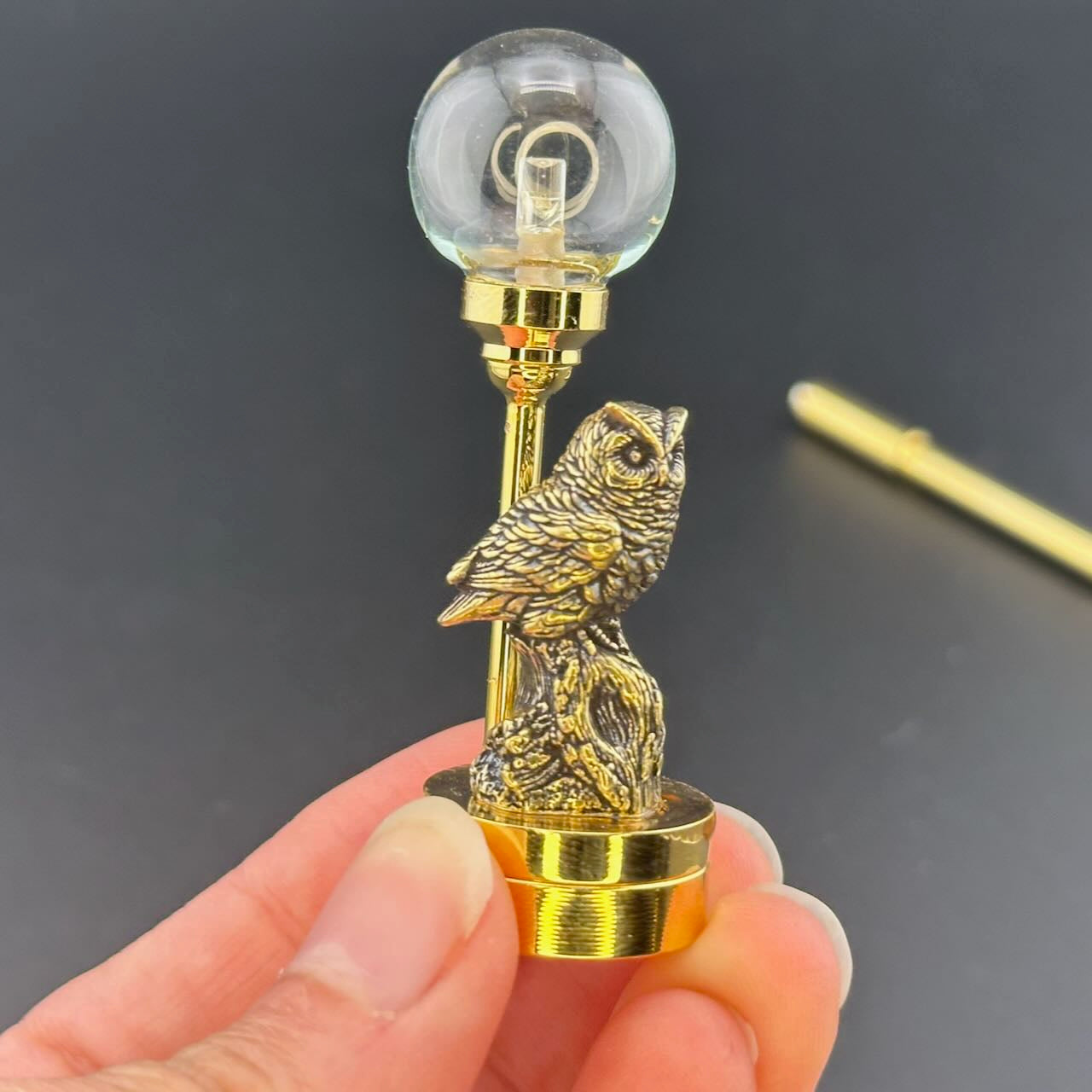 OWL Miniature Touchless operation with Wand  1:12 table lamp LED for Dollhouse table light solid brass