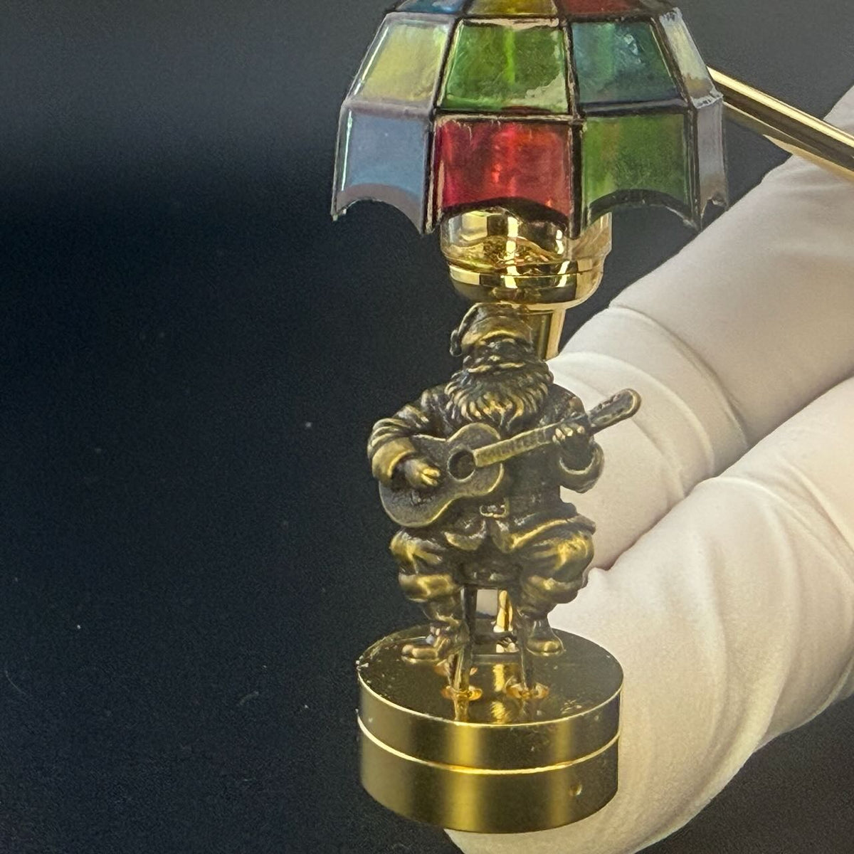 Miniatur-Berührungslose Bedienung mit Zauberstab 1:12 Tischlampe LED-Licht für Puppenhaus No-Touch No-Switch Stick Valentinstag Heiratsantrag