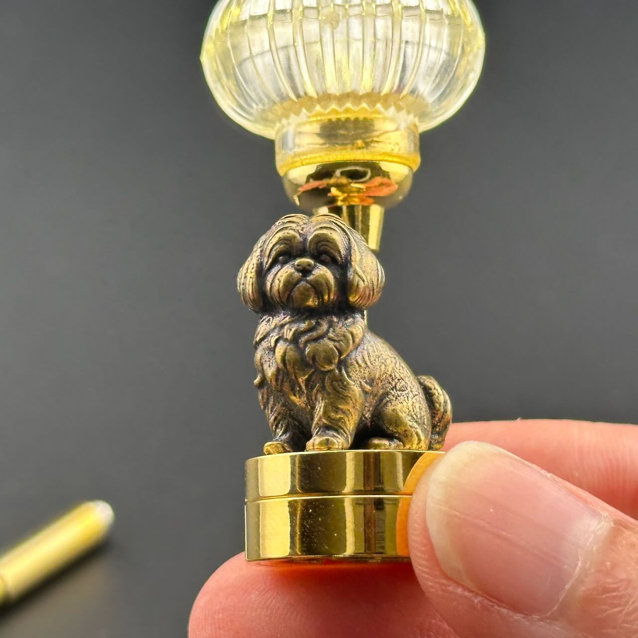 Shih Tzu Dog Miniature Touchless operation with Wand  1:12 table lamp LED for Dollhouse table light solid brass
