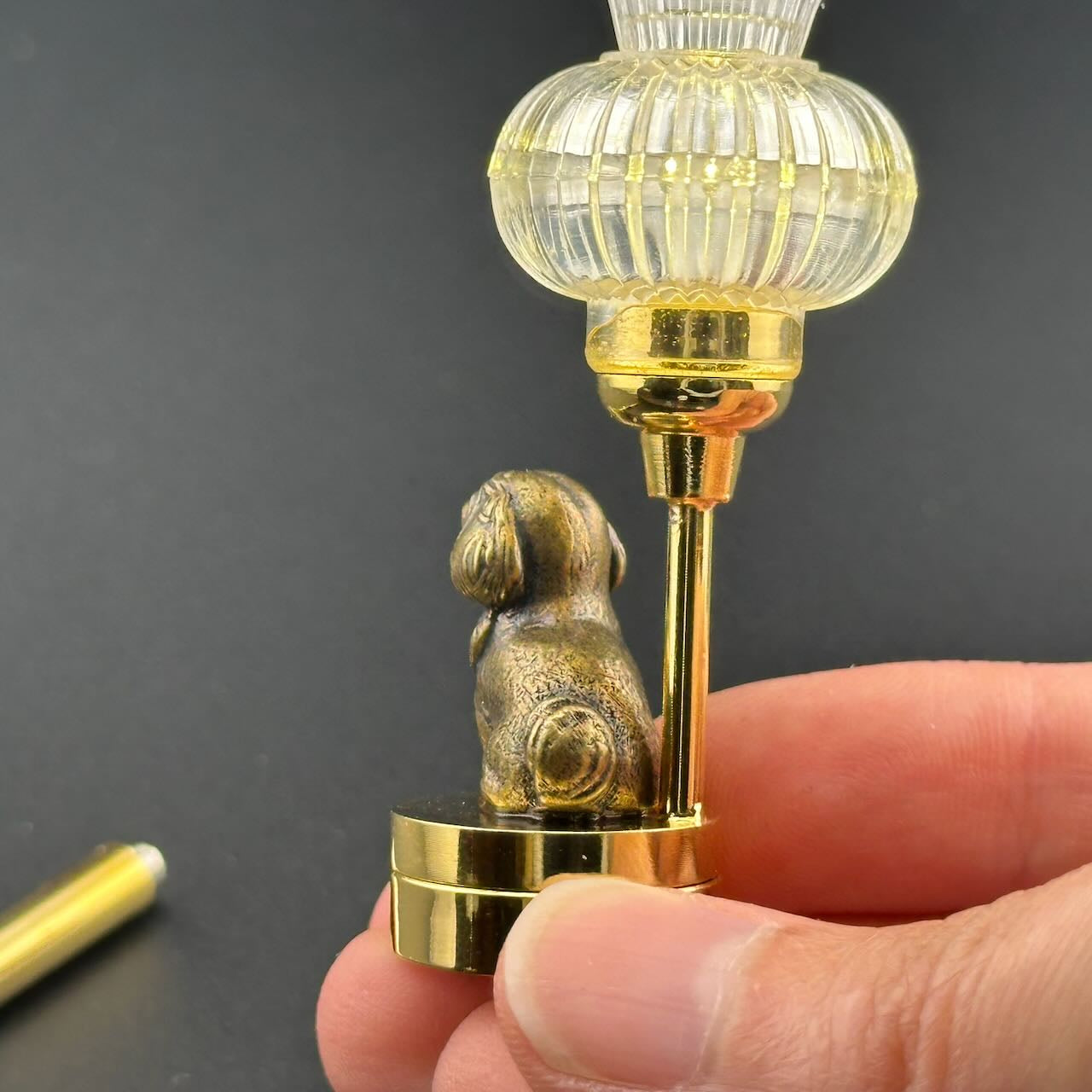 Shih Tzu Dog Miniature Touchless operation with Wand  1:12 table lamp LED for Dollhouse table light solid brass
