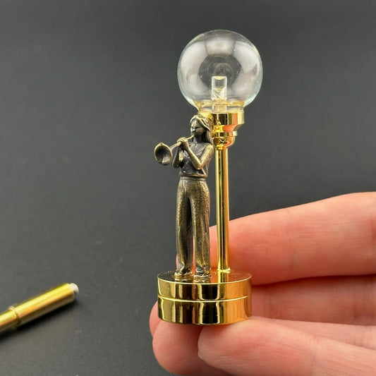 Trumpet Playing Miniature Touchless operation with Wand  1:12 table lamp LED for Dollhouse table light solid brass