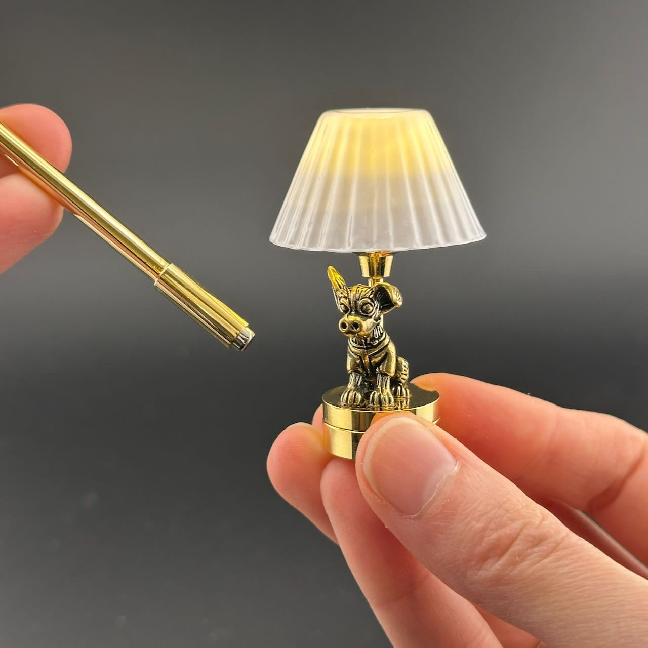 Duck Dog table lamp Miniature Touchless operation with Wand  1:12  LED light for Dollhouse No-touch No-Switch Stick