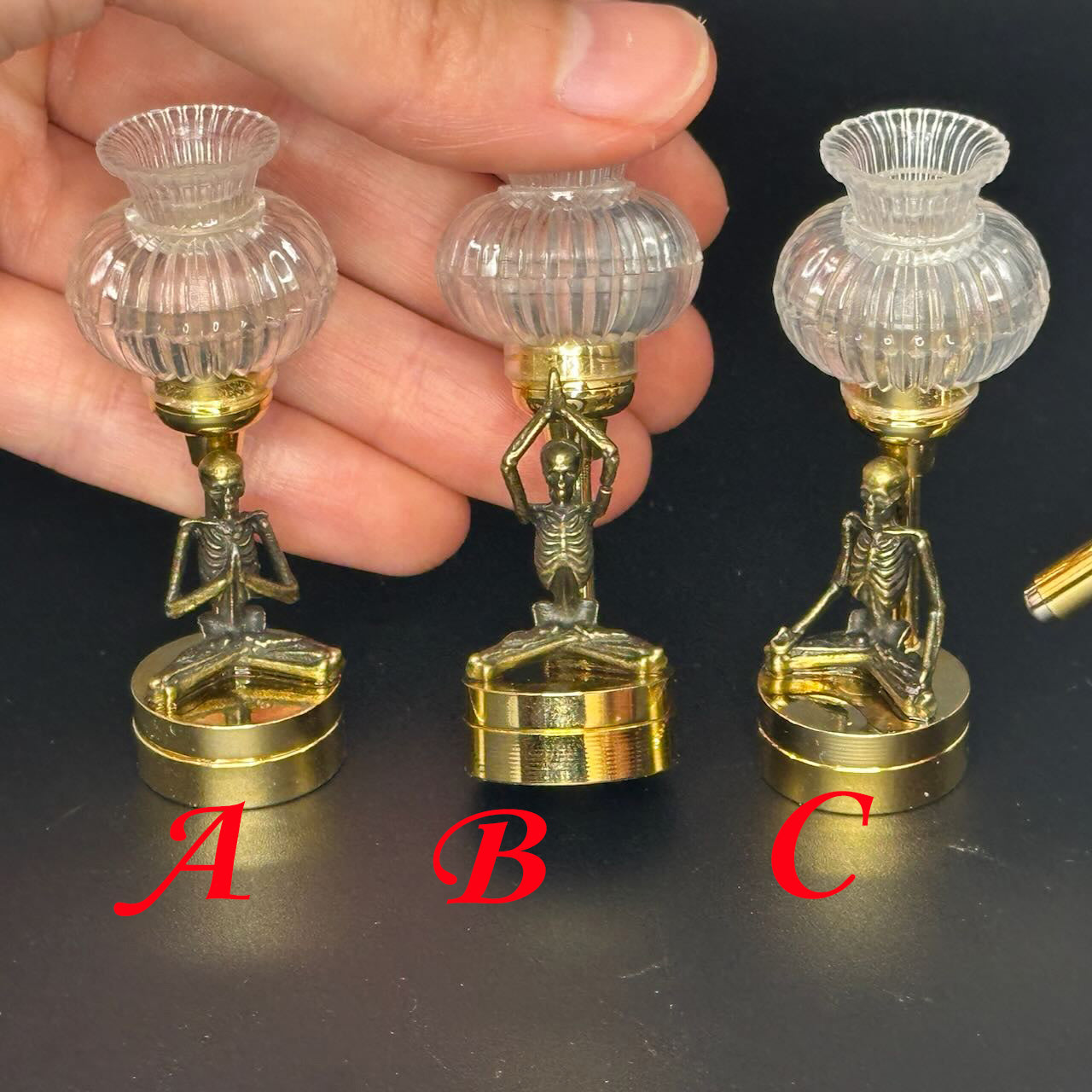 Yoga skeleton.Miniature Touchless operation with Wand  1:12 table lamp LED for Dollhouse table light