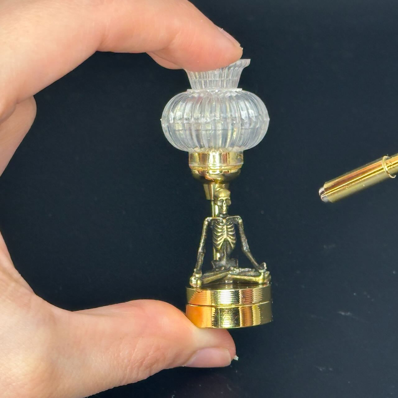 Yoga skeleton.Miniature Touchless operation with Wand  1:12 table lamp LED for Dollhouse table light