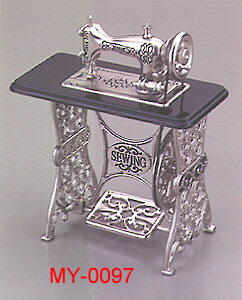 Treadle Sewing Machine  dollhouse miniature 1:12 with moving needle