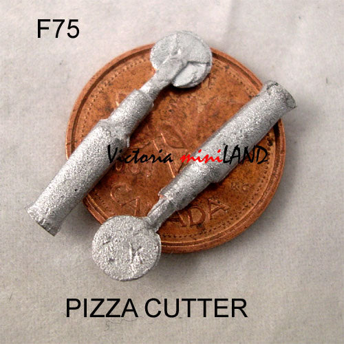 PIZZA CUTTER 2 PCS 7/8"L unfinished DIY metal miniature for dollhouse - Do it yourself