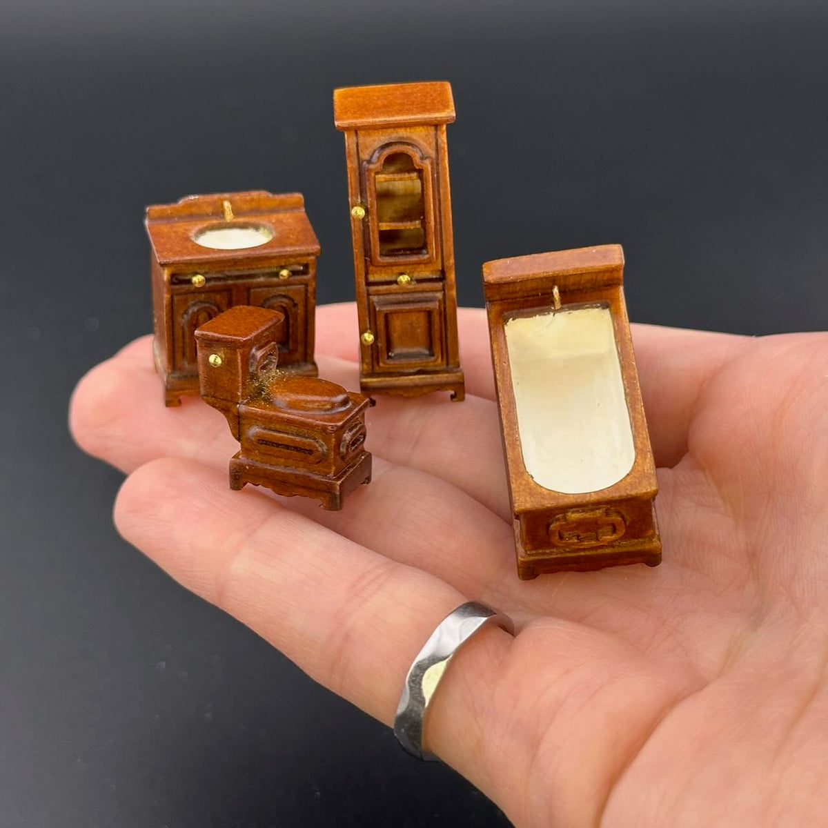 1:48 1/4" quarter scale Victorian bath room set 4pcs Top quality Walnut dollhouse miniature