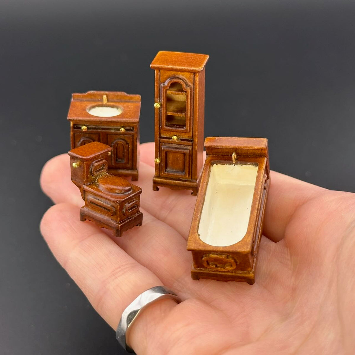 1:48 1/4" quarter scale Victorian bath room set 4pcs Top quality Walnut dollhouse miniature