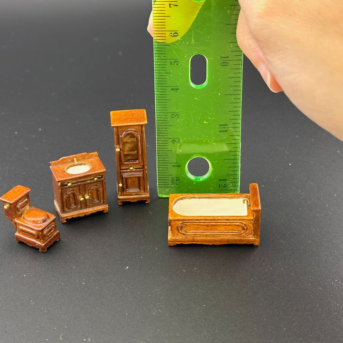 1:48 1/4" quarter scale Victorian bath room set 4pcs Top quality Walnut dollhouse miniature