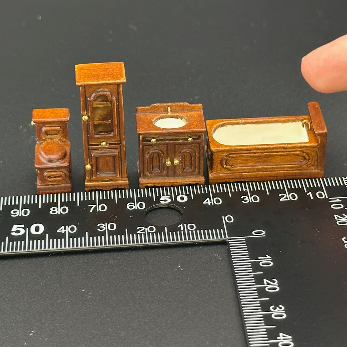 1:48 1/4" quarter scale Victorian bath room set 4pcs Top quality Walnut dollhouse miniature