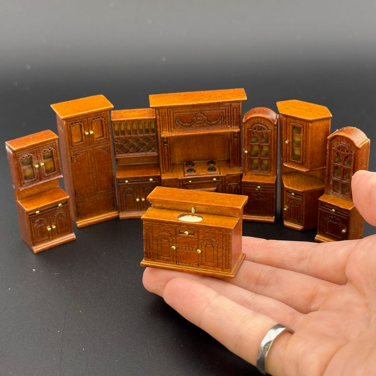 1:48 1/4" quarter scale Victorian kitchen room set 8pcs Top quality Walnut dollhouse miniature (Copy)