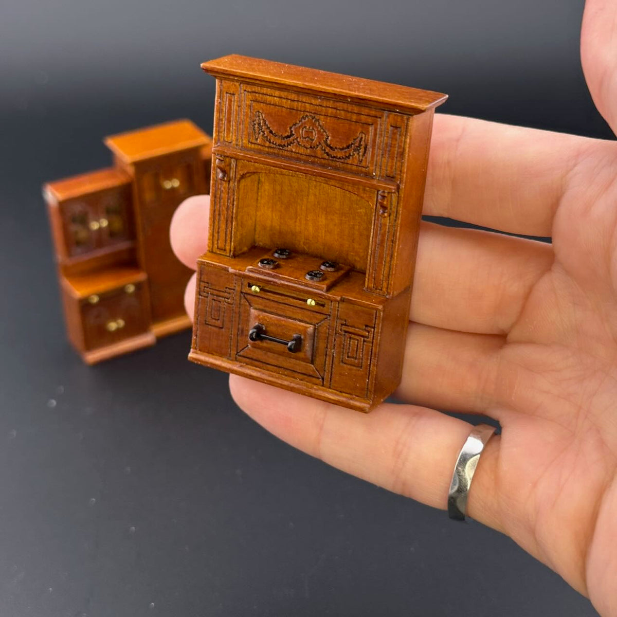 1:48 1/4" quarter scale Victorian kitchen room set 8pcs Top quality Walnut dollhouse miniature (Copy)