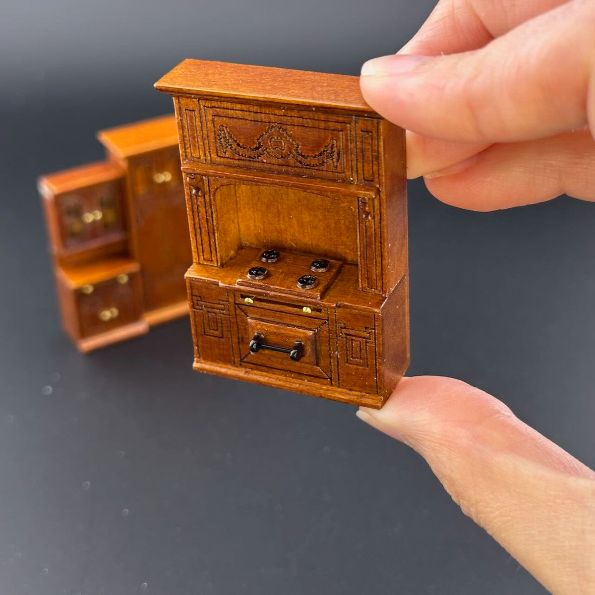 1:48 1/4" quarter scale Victorian kitchen room set 8pcs Top quality Walnut dollhouse miniature (Copy)