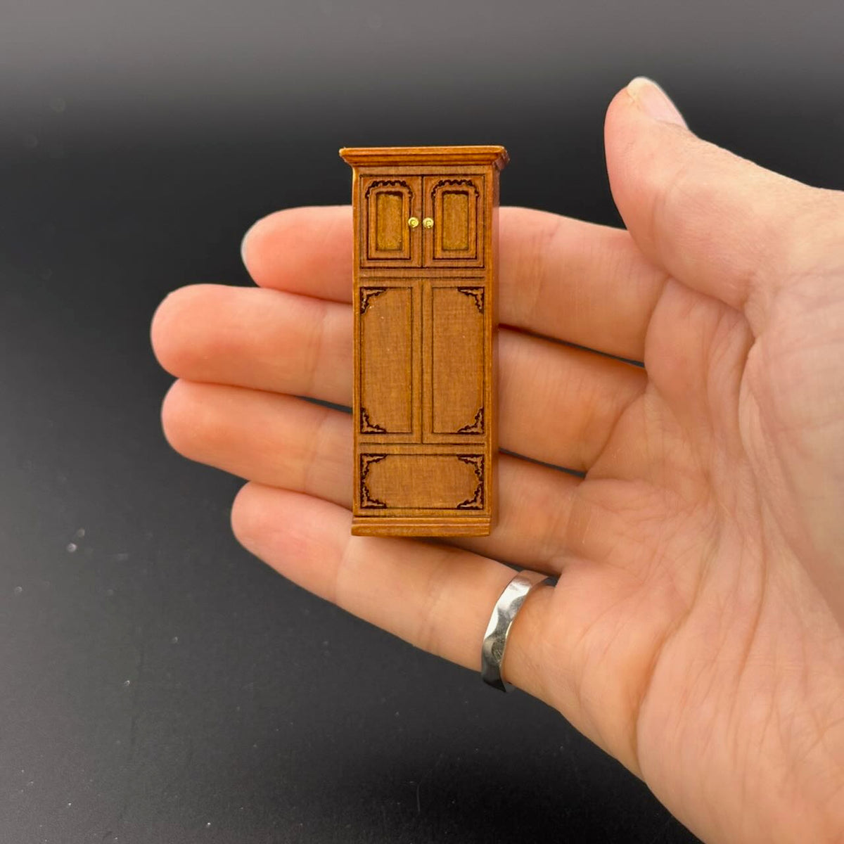 1:48 1/4" quarter scale Victorian kitchen room set 8pcs Top quality Walnut dollhouse miniature (Copy)