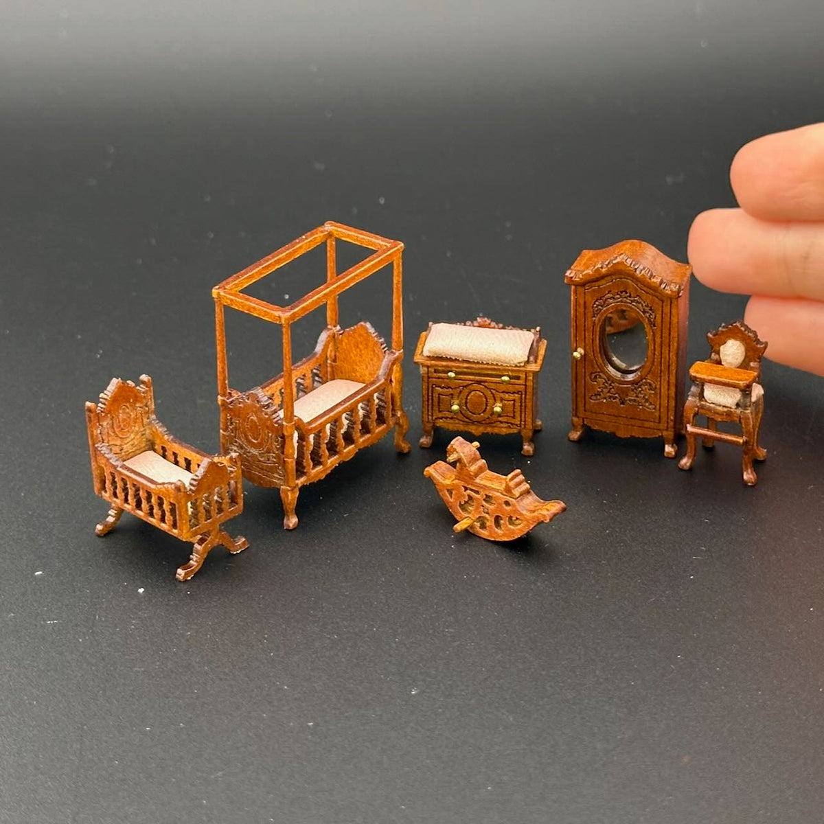 1:48 1/4" quarter scale Victorian baby room set 6pcs Top quality Walnut dollhouse miniature