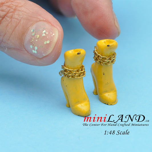 Shoes for dollhouse miniature display #01