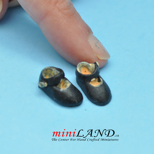 Girl Shoes for dollhouse miniature display #85
