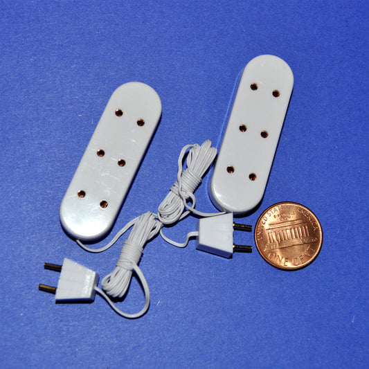 Triple Receptacles 2 pcs  dollhouse miniature light 1:12 scale