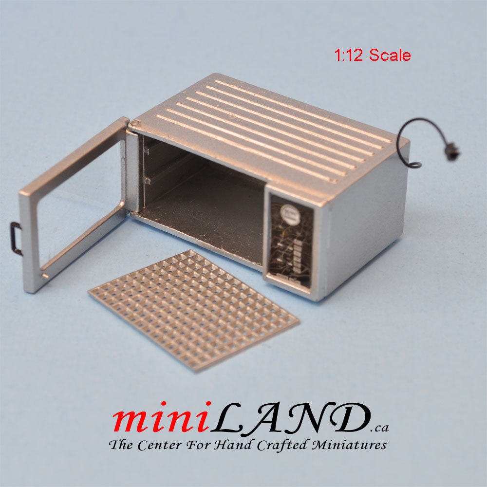 Four à micro-ondes miniature en métal de qualité supérieure pour maison de poupée 1 à 12, accessoires de cuisine D321