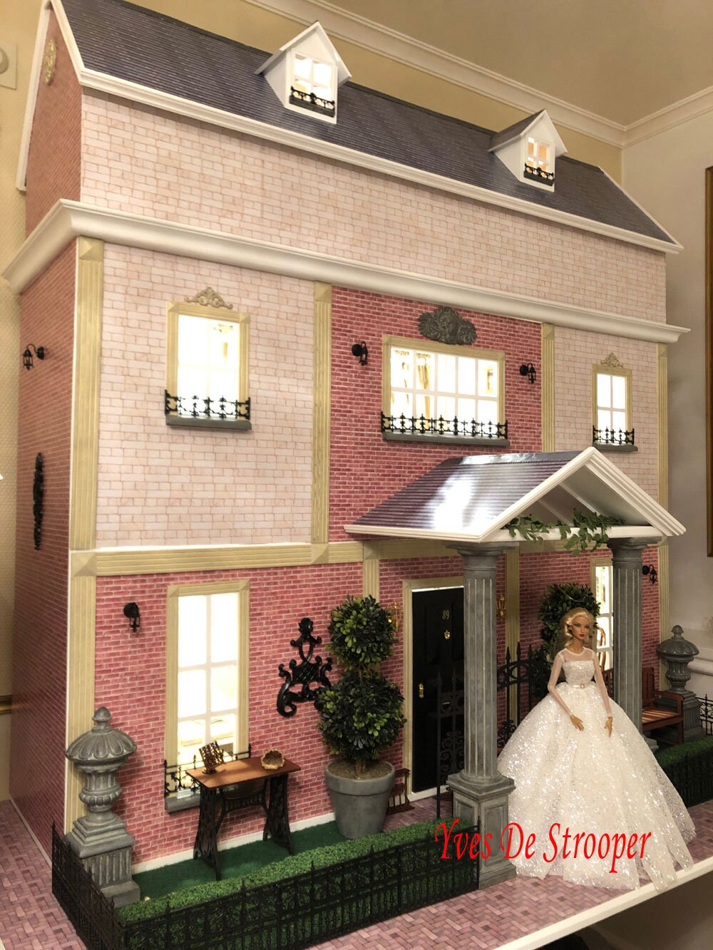 Large Round column 8"-21" telescopic, wood 1:6 dollhouse miniature unfinished DIY VM4052UF for 12"H Doll  furniture wall panel