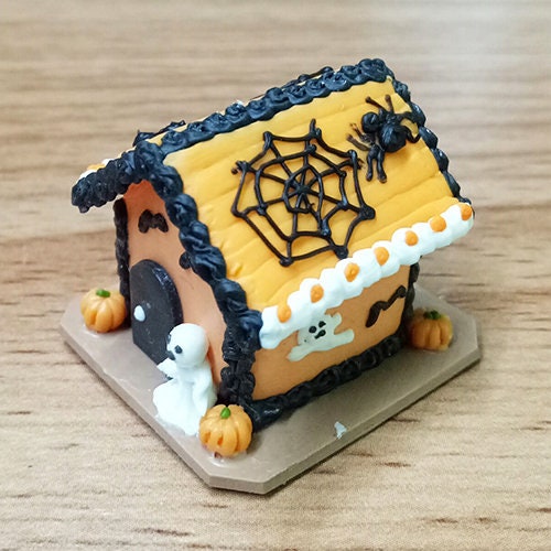 Gingerbread house Halloween 1:12 Scale dollhouse miniature handmade food GBHH2