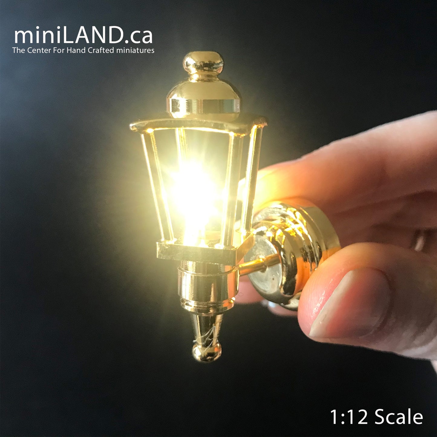 Brass Modern Carriage Lamp Sconce Super bright light with On/off switch for 1:12 dollhouse miniature FA052022