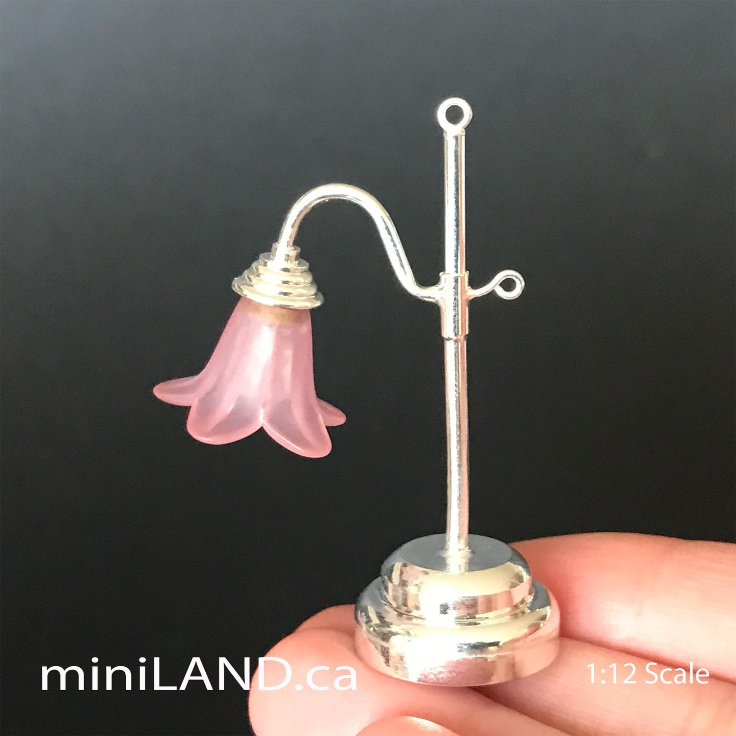 Lampe de table argentée à LED rose tulipe super lumineuse avec interrupteur marche/arrêt pour maison de poupée miniature 1:12