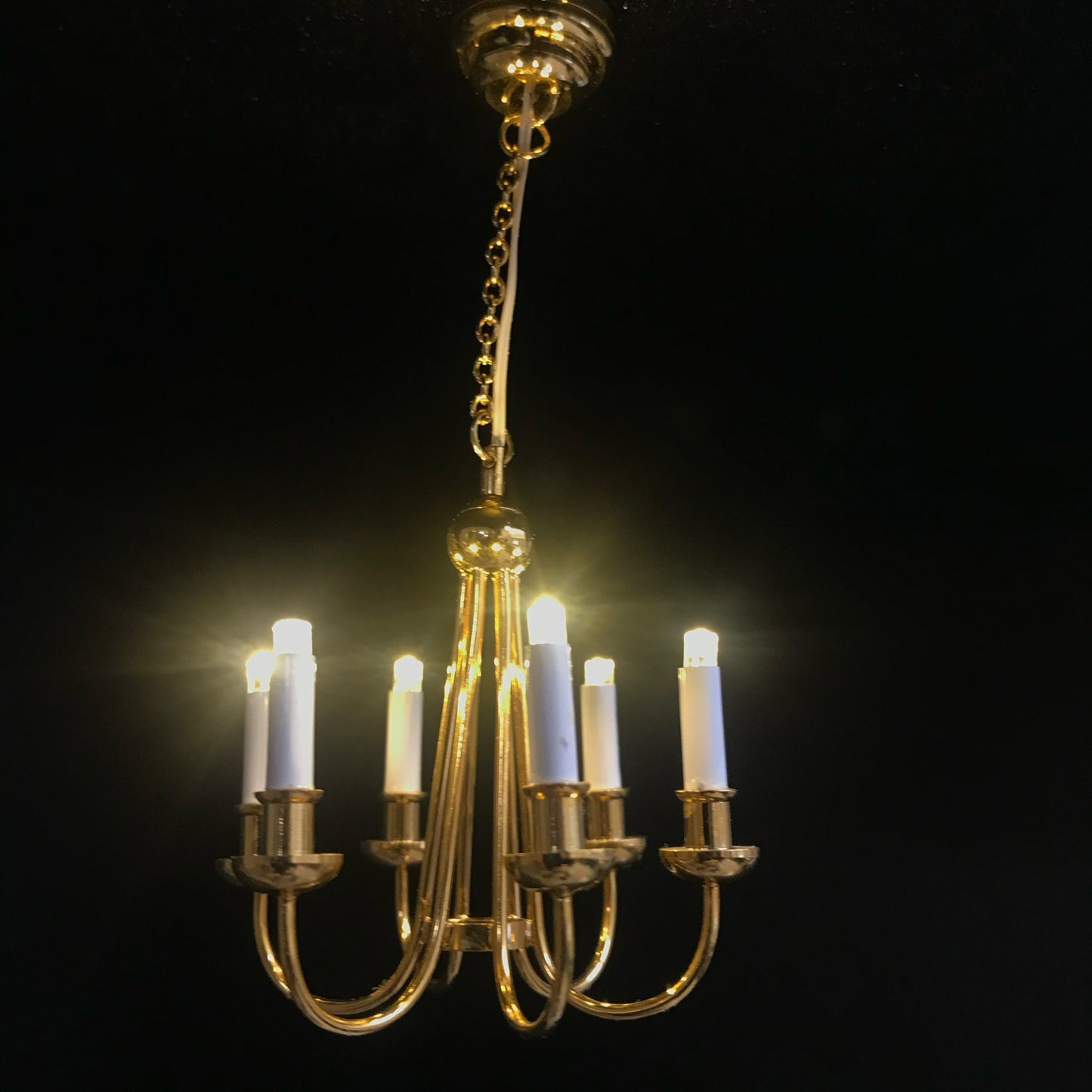 Colonial Brass chandelier 6 arms LED LAMP Dollhouse miniature light with battery and on/off  switch 1:12 scale