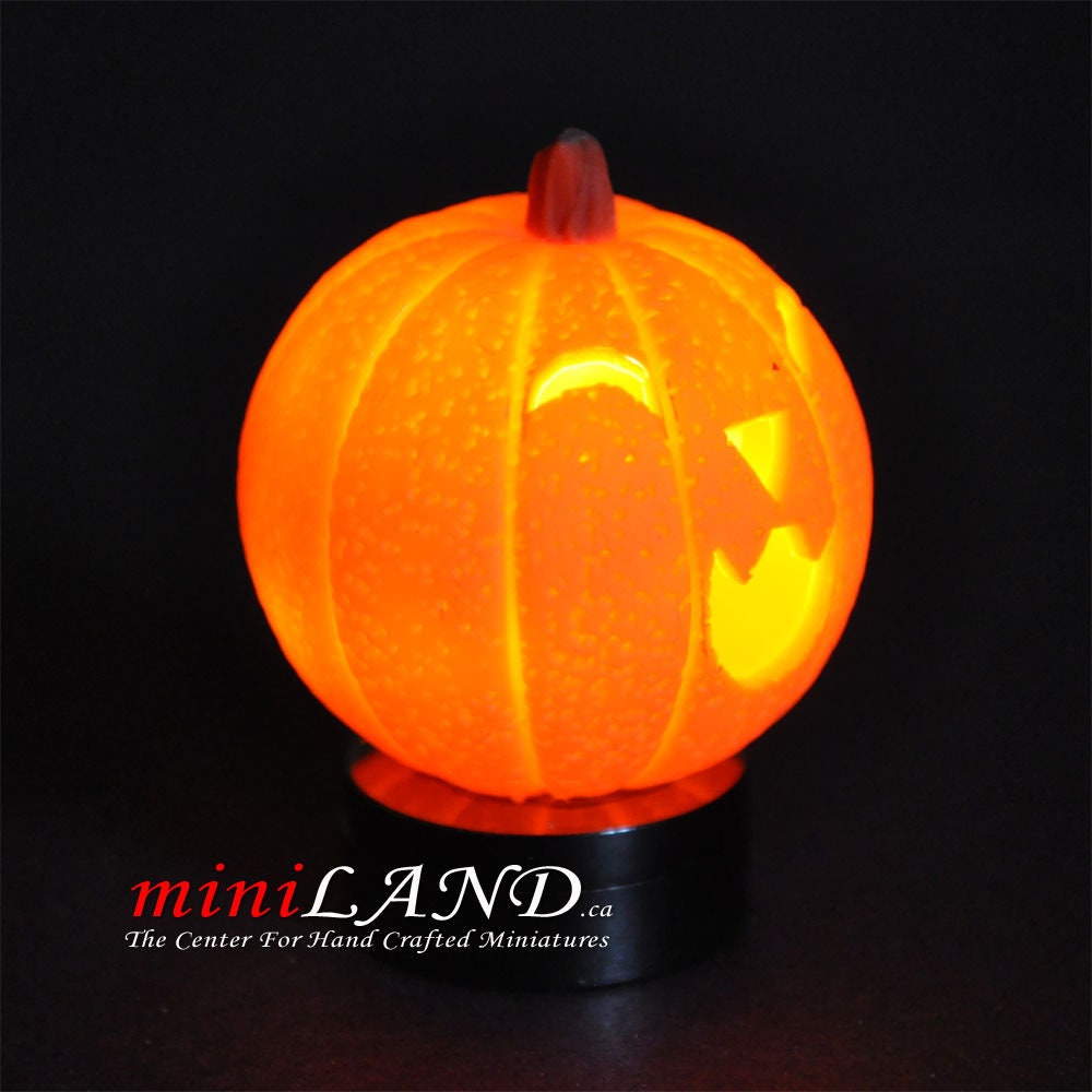 Halloween Pumpkin bright battery LED LAMP Dollhouse miniature 1:12 on/off switch HOP10
