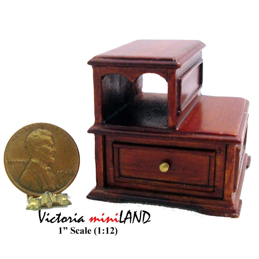 Fine Quality Bed Steps  1:12 scale dollhouse miniature 4626 WN step Walnut Wood