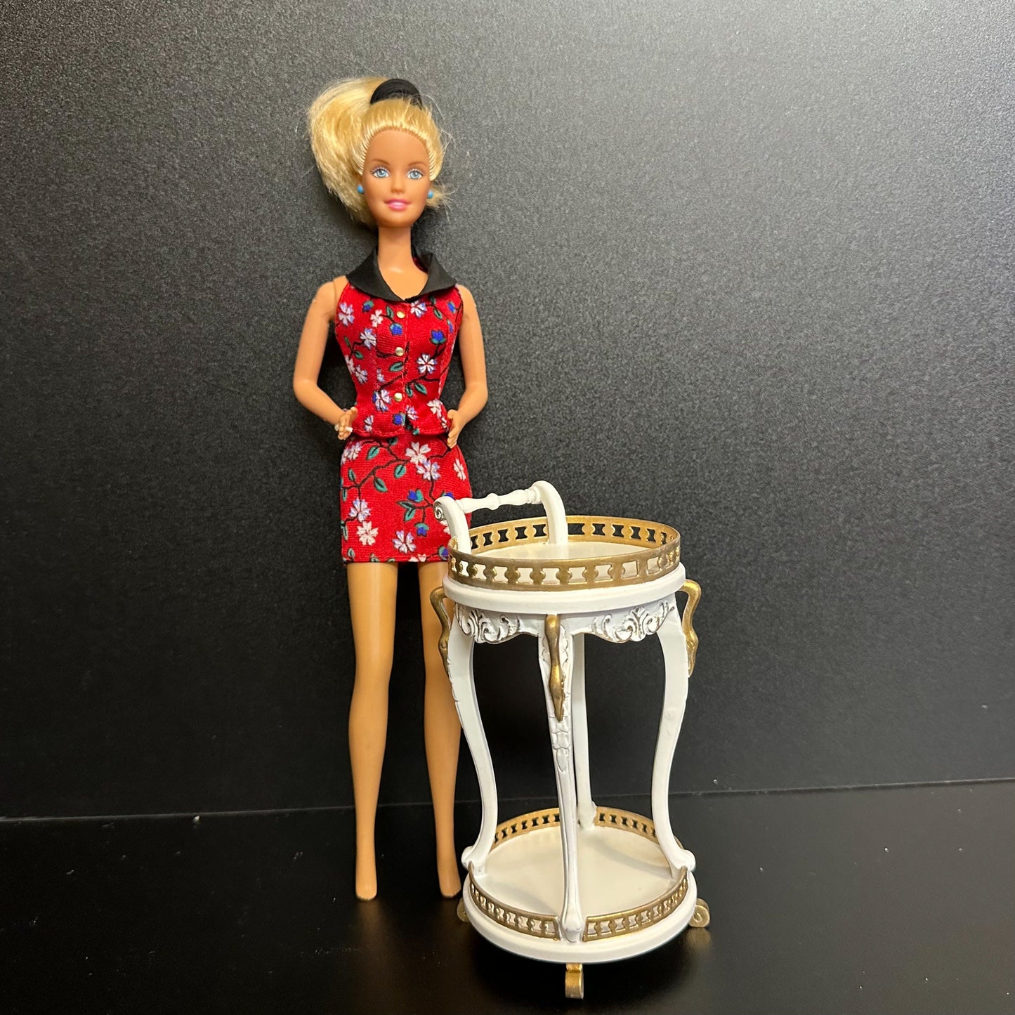 1:6 scale Tea Trolley Cart Quality Liquor service White for dollhouse miniature For fashion dolls