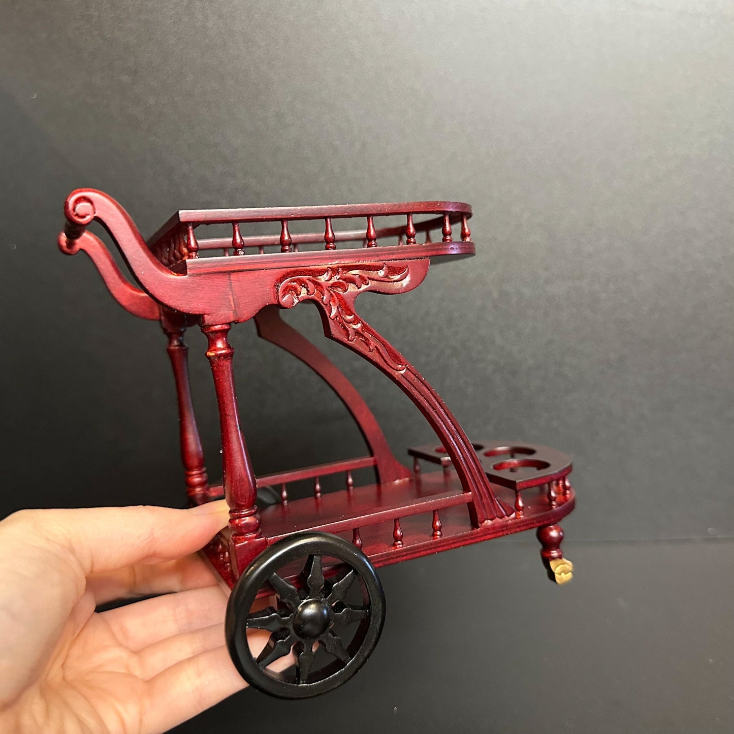 1:6 scale Tea Trolley Cart Quality Liquor service Mahogany for dollhouse miniature For fashion dolls
