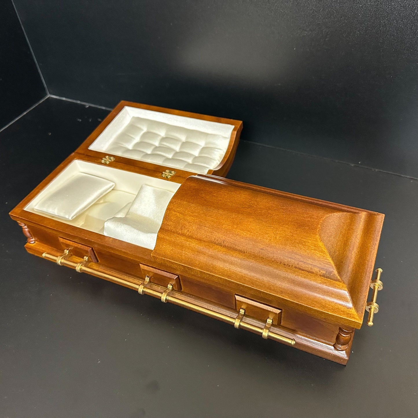 1:6 Scale Wooden miniature coffin casket WALNUT color for 1/6 dollhouse doll Funeral buried For fashion dolls