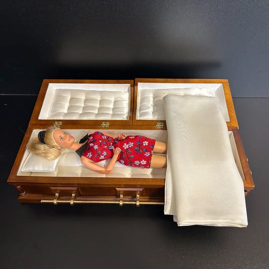 1:6 Scale Wooden miniature coffin casket WALNUT color for 1/6 dollhouse doll Funeral buried For fashion dolls