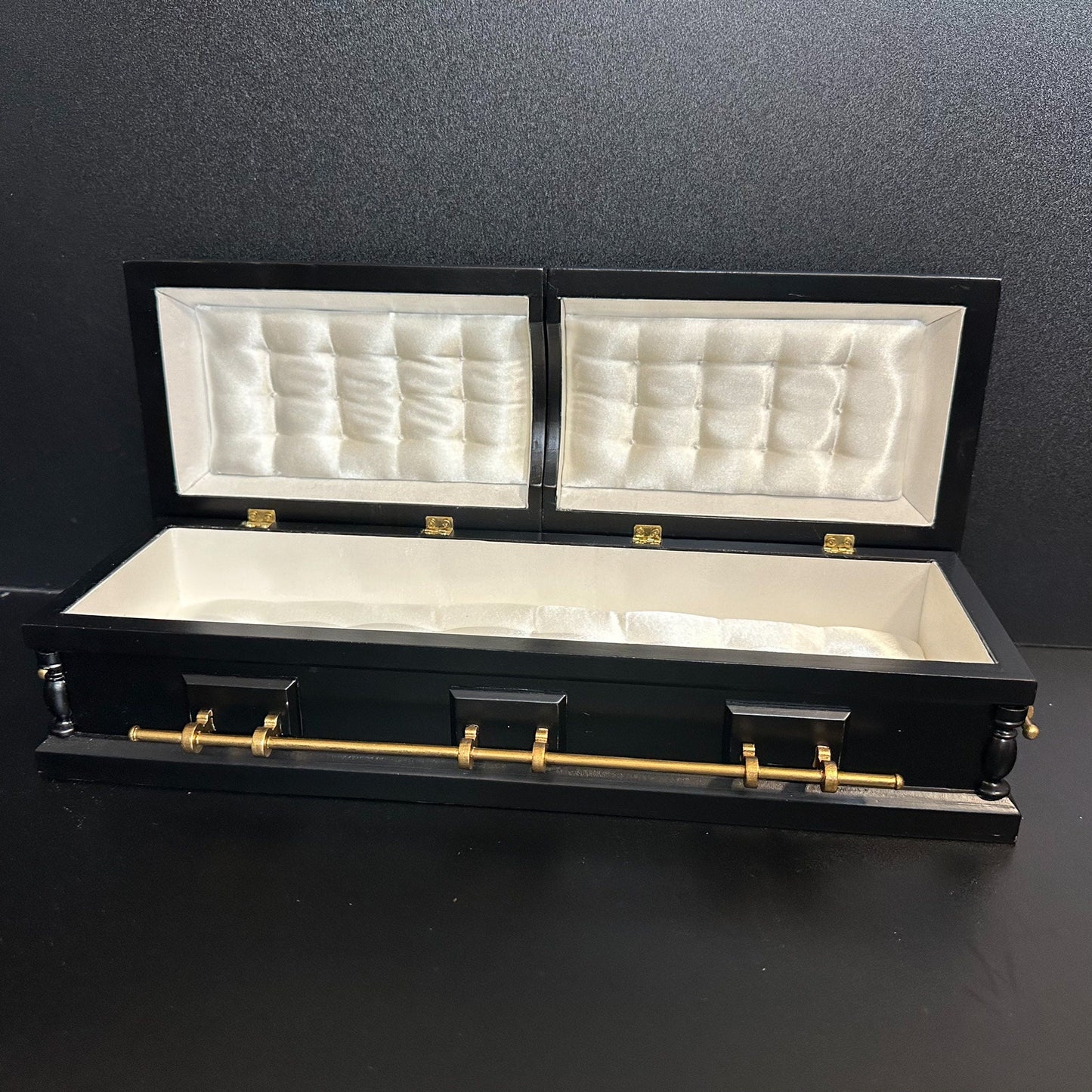 1:6 Scale Wooden miniature coffin casket BLACK color for 1/6 dollhouse doll Funeral buried For fashion dolls