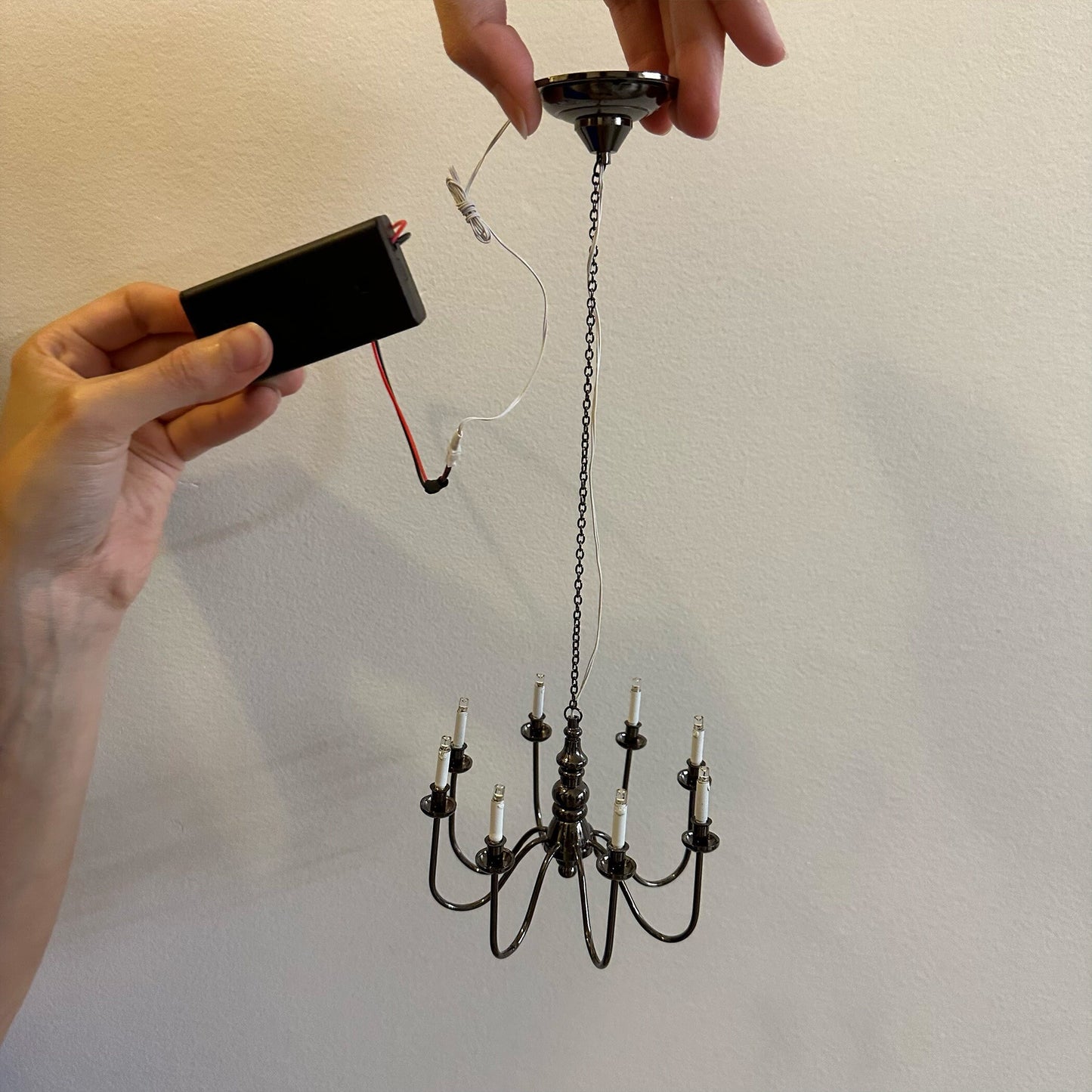 Miniature Black 8 arms CHANDELIER LED light lamp for Dollhouse miniature  battery operated