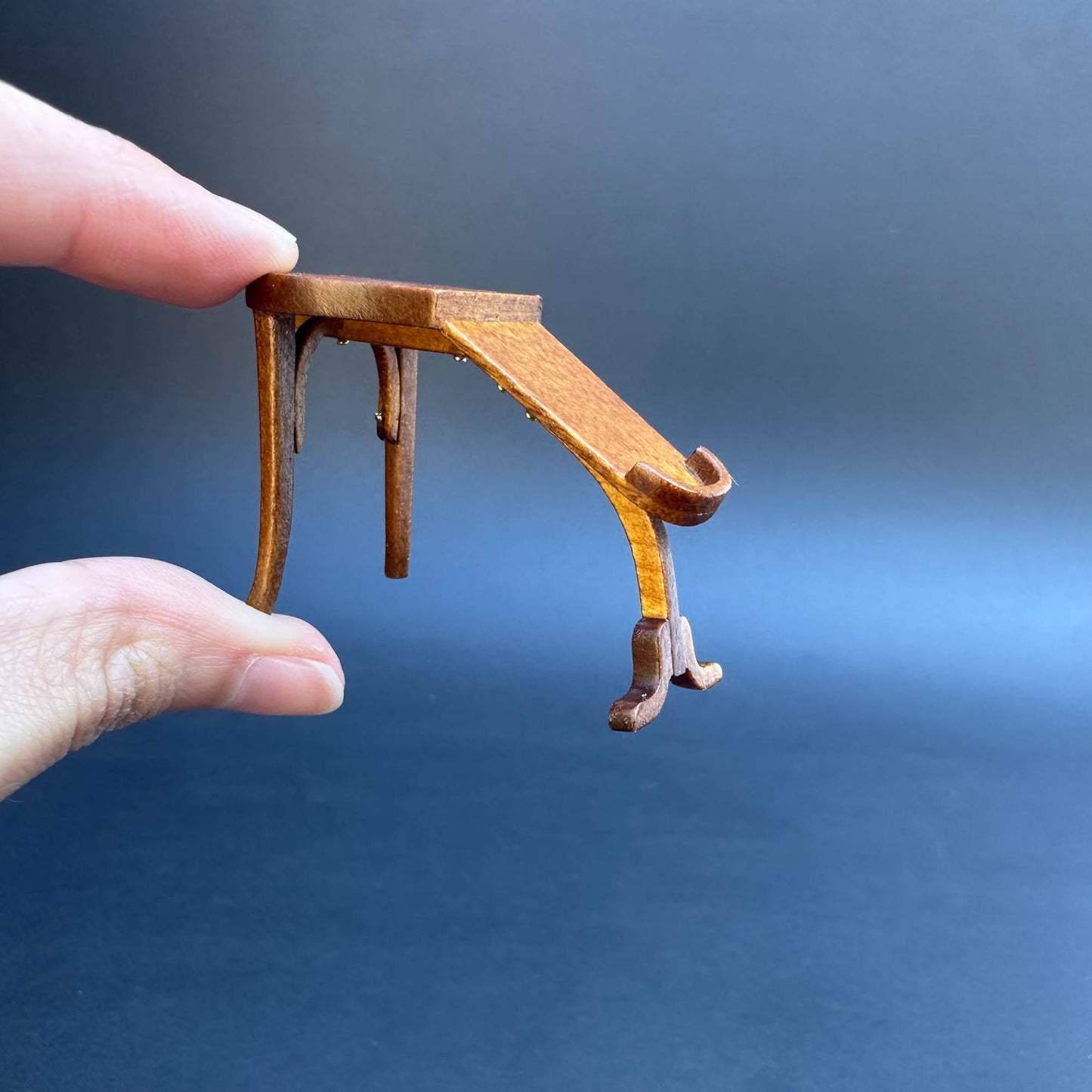 Thonet bentwood Miniature 1:12 scale Circa 1925 Walnut Salesman Sizing Fitting Stool Bench Foot Rest chair for dollhouse shoe shoes feet try