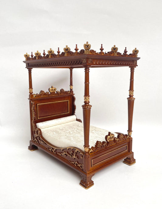 Crispin de Passe WALNUT Renaissance Four-Poster canopy Bed style 1:12 dollhouse miniature Handcrafted