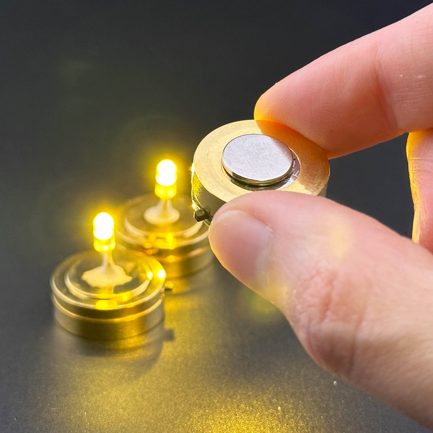Lot de 3 LED super lumineuses à monter soi-même, avec interrupteur marche/arrêt et batterie, échelle 1:12.
