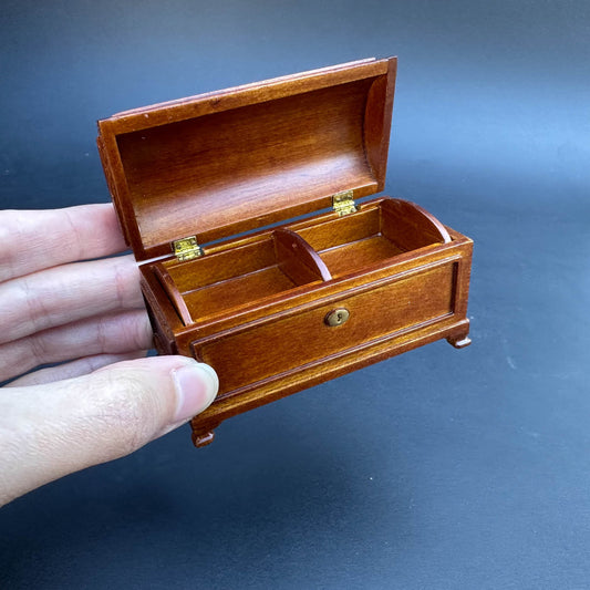 Humpback Chest dollhouse miniature 1" scale walnut wood Y3992 WN