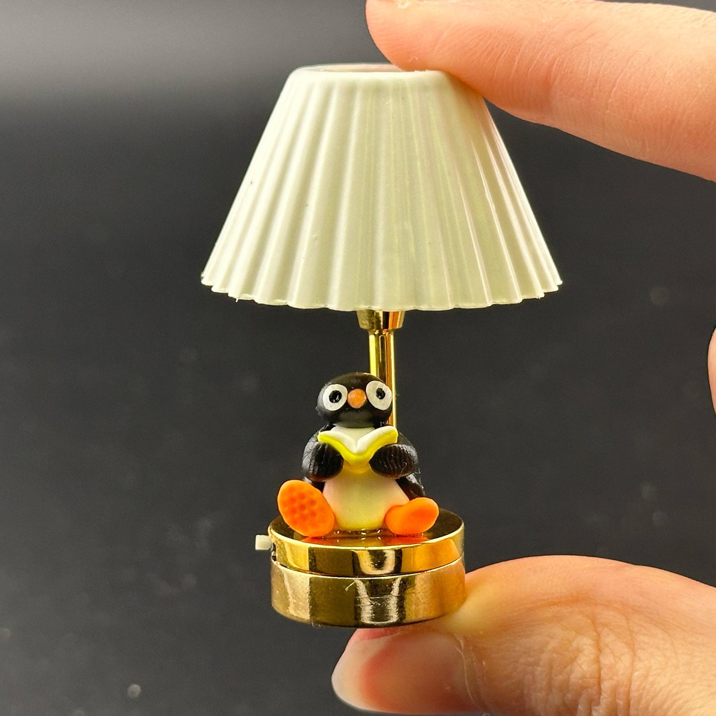 Dollhouse child baby nursery  Lamp LED  bright with On/off switch 1:12 dollhouse miniature 2.1"H battery operated