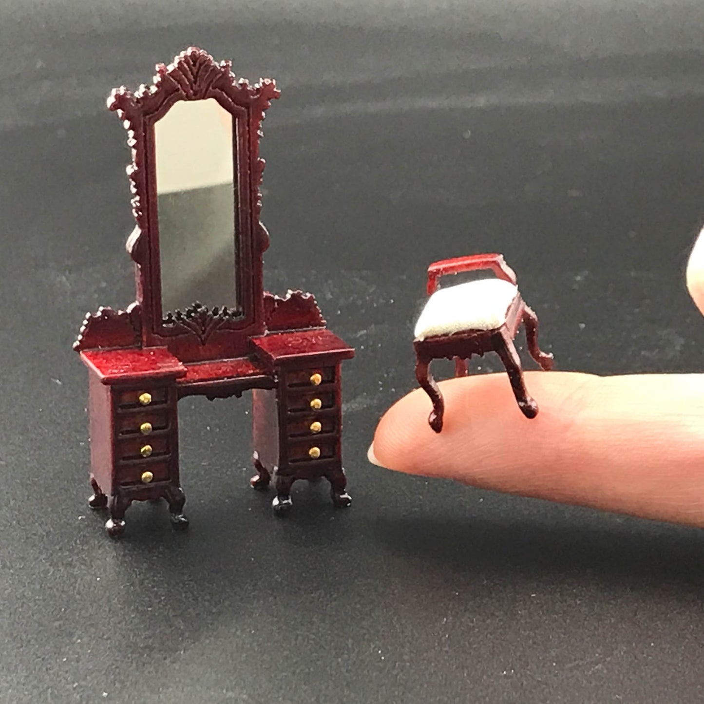 1:48 1/4" quarter scale Victorian dresser with mirror and stool set 2pcs Top quality dollhouse miniature