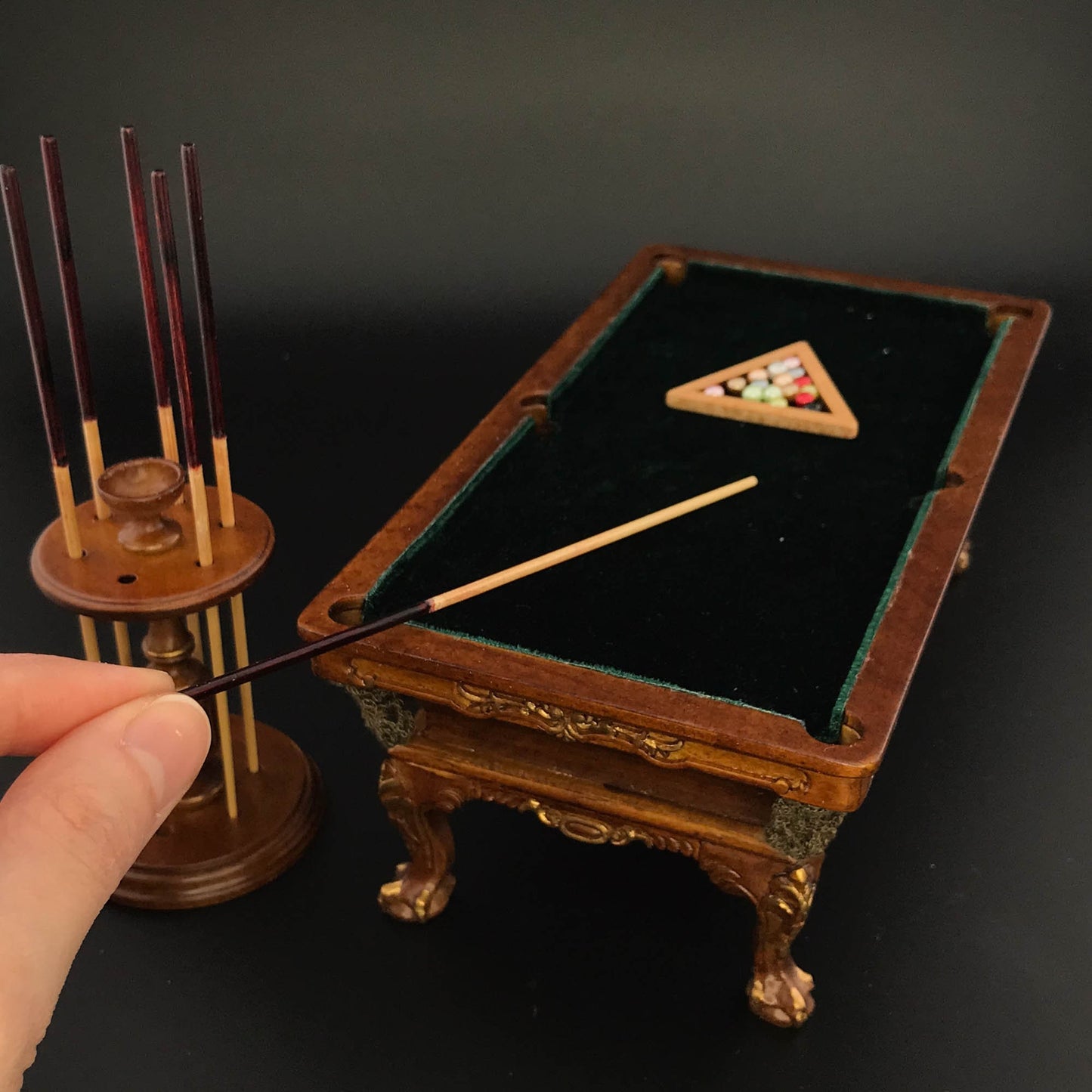 Miniature pool table set for 1:12 dollhouse Wooden Walnut Billiards top quality