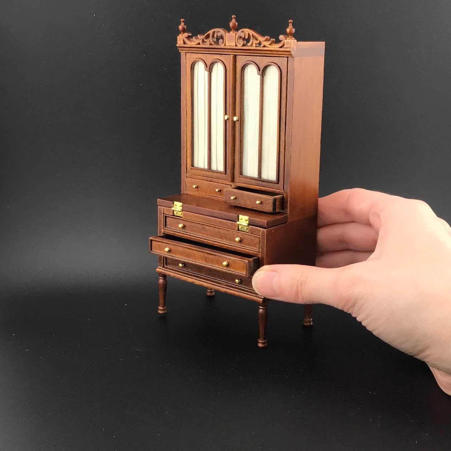 Victorian bookcase folding desk chest of drawers and covert shelves for 1:12 dollhouse miniature shelf table Y2255 WN