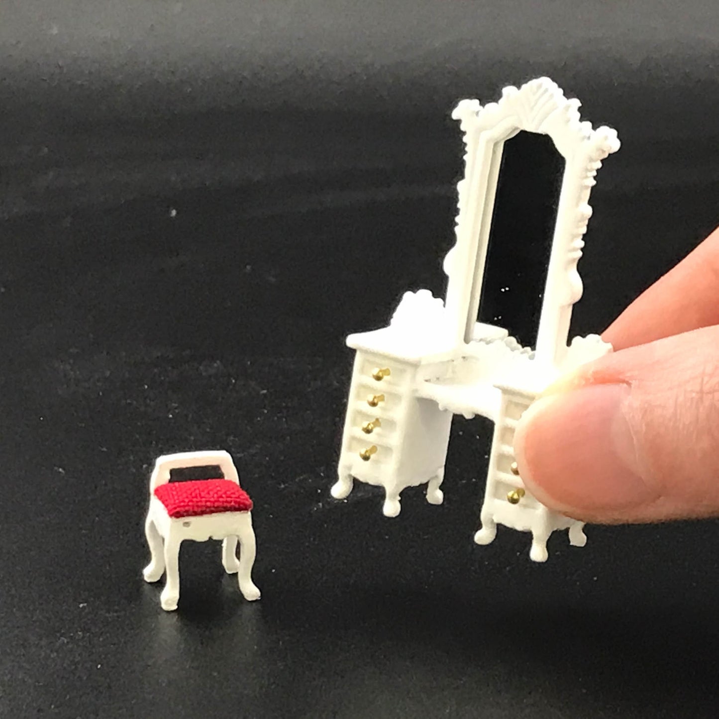 1:48 1/4" quarter scale Victorian dresser with mirror and stool set 2pcs Top quality dollhouse miniature