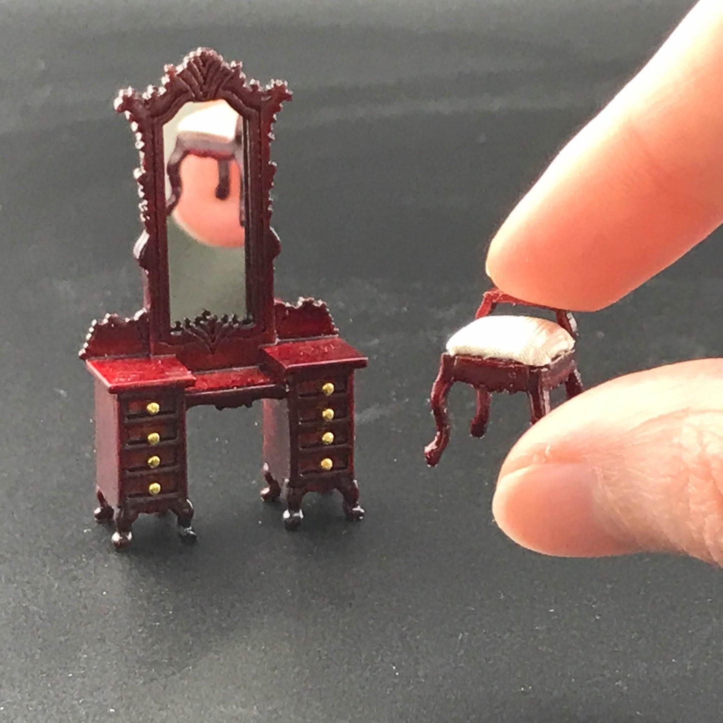 1:48 1/4" quarter scale Victorian dresser with mirror and stool set 2pcs Top quality dollhouse miniature