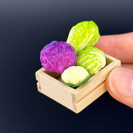 Assorted loose lettuce and cabbage crate - 4 pcs variety of lettuce in a wooden crate - 1:12 scale dollhouse miniature food