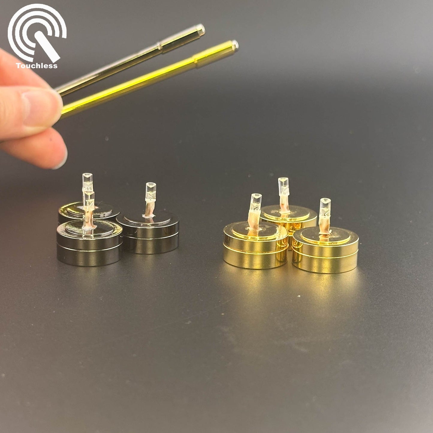 Lot de 3 lampes miniatures à LED à monter soi-même, base ultra-lumineuse, fonctionnement sans contact avec baguette, échelle 1:12, pour maison de poupée, sans contact ni interrupteur.
