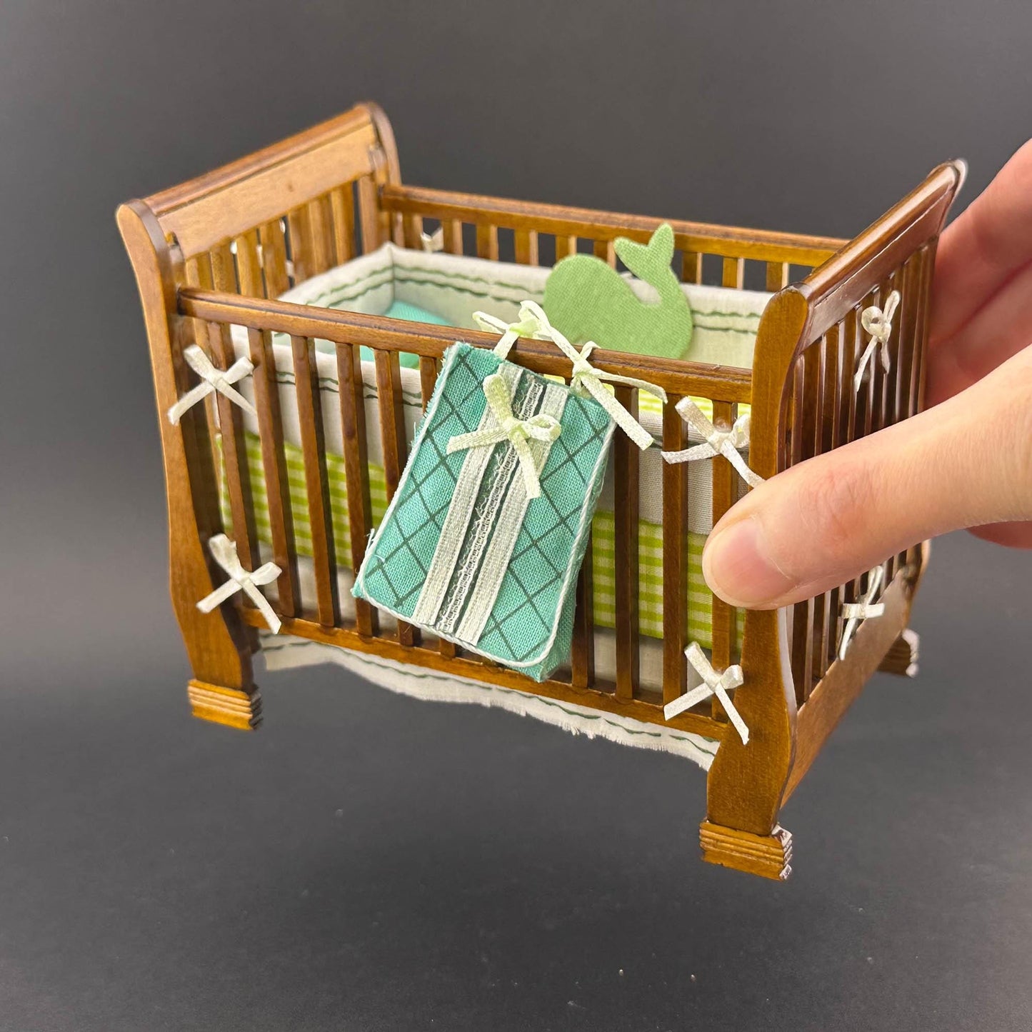 Miniature baby crib bed for 1:12 scale dollhouse wood economic